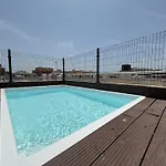 Nuevo Y Centrico De Playa 푸엔히롤라