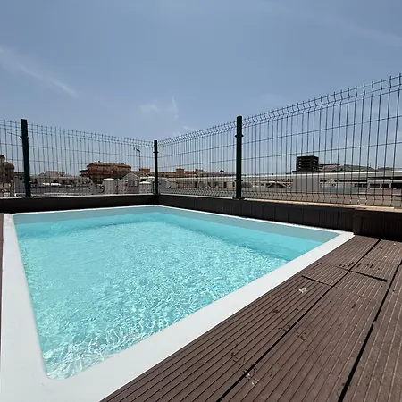 Nuevo Y Centrico De Playa Фуэнхирола